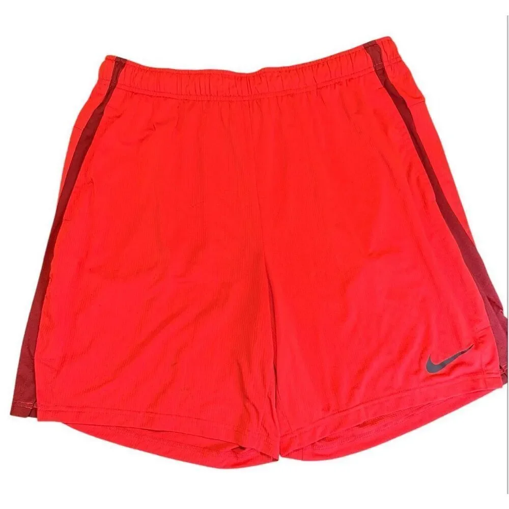 Nike Men's Red Dri-Fit Standard Fit Athletic Shorts XL
